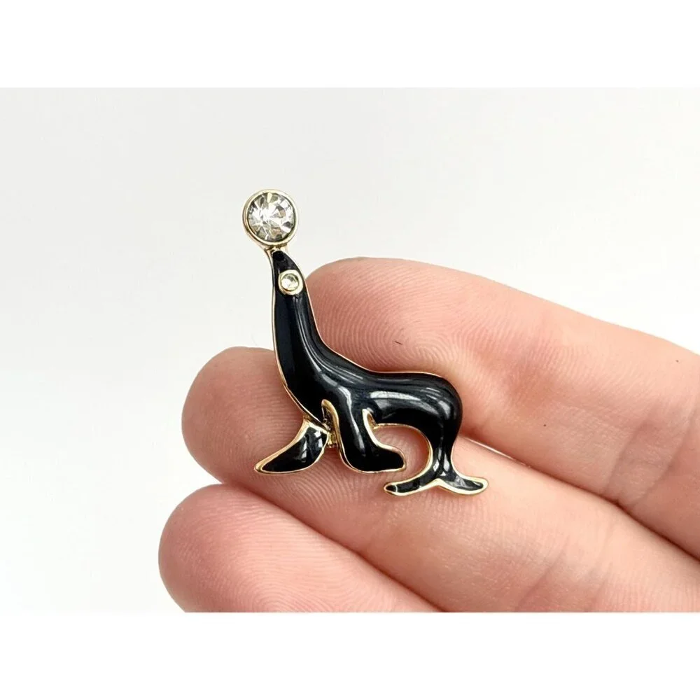 Seal Shaped Black Enameled Figural Gold TOned Vintage Costume Jewelry Brooch